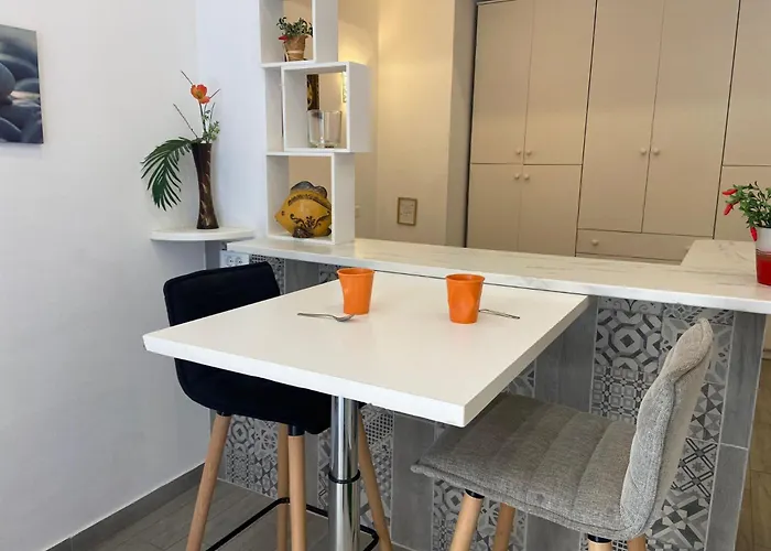 Pv1- Paul Valery Five Stars House アパート